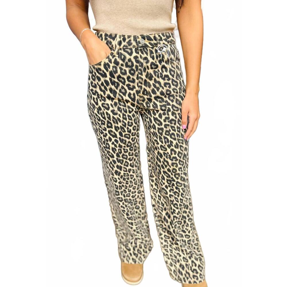 NEW LOVERET high rise wide leg jeans in leopard